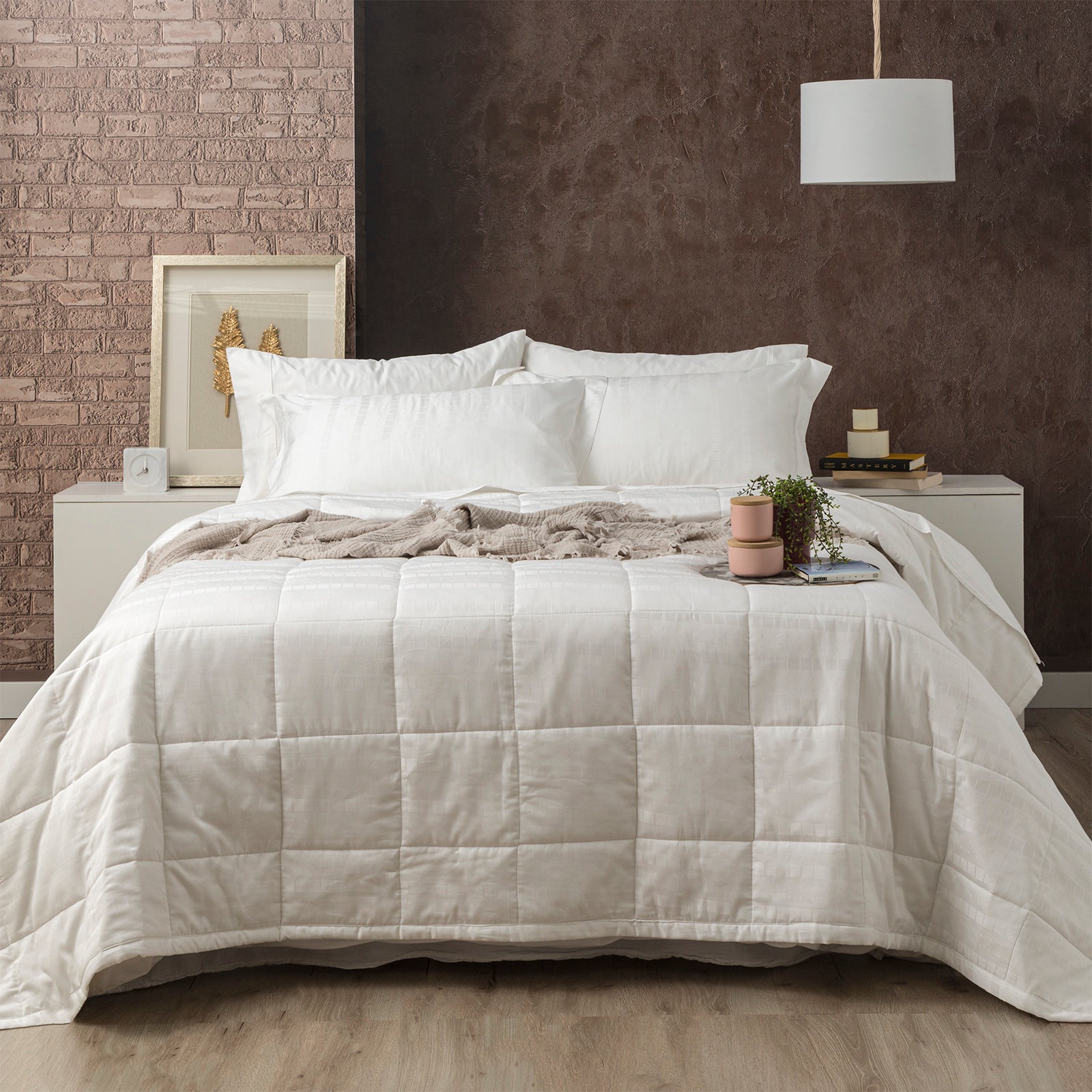 Damask 500 TC Cotton Jacquard White Comforter Set by Ddecor Home Queen-0