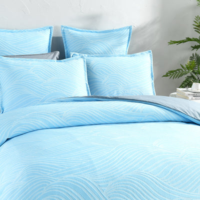 Oscillate Jacquard Sky Quilt Cover Set by Renee Taylor King-0