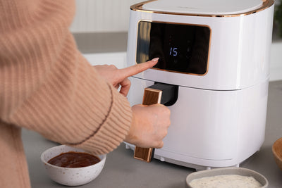 7L Digital Air Fryer (White Rose Gold) 1700W, <200°C, 8 Cooking Settings-1