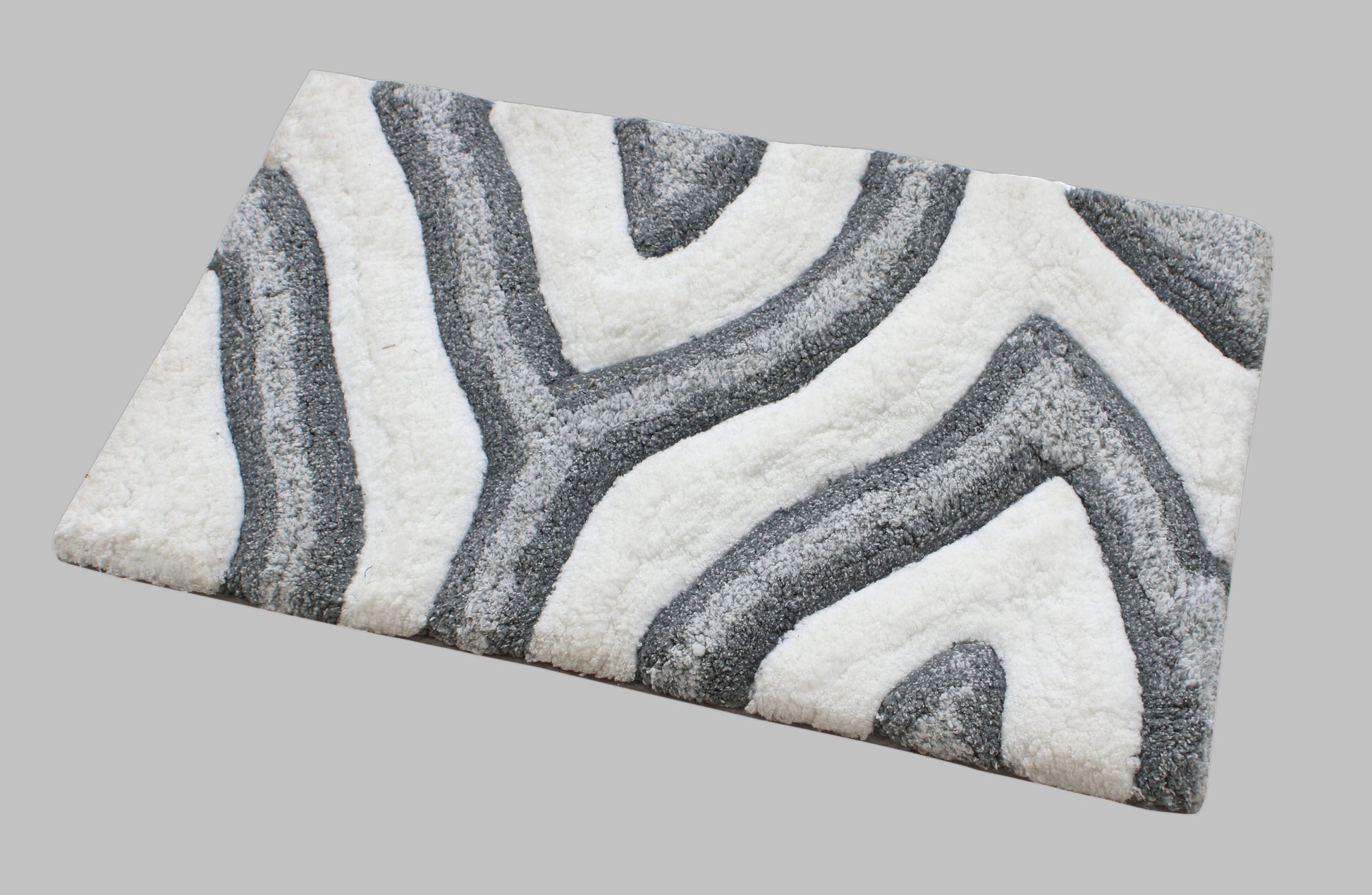 Swirl 3D Design Tufted Soft Pile Bathmat - 50x80-1