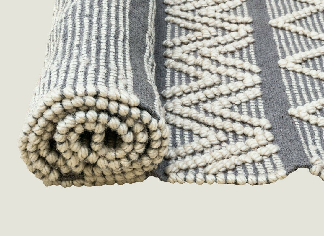 Boho Style Hand Loomed Recycle Cotton Wool Woven Design Rug 150 x 200 cm-1