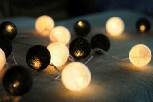 1 Set of 20 LED Black White 5cm Cotton Ball Battery Powered String Lights Xmas Gift Home Wedding Party Bedroom Decoration Outdoor Indoor Table Centrepiece-5