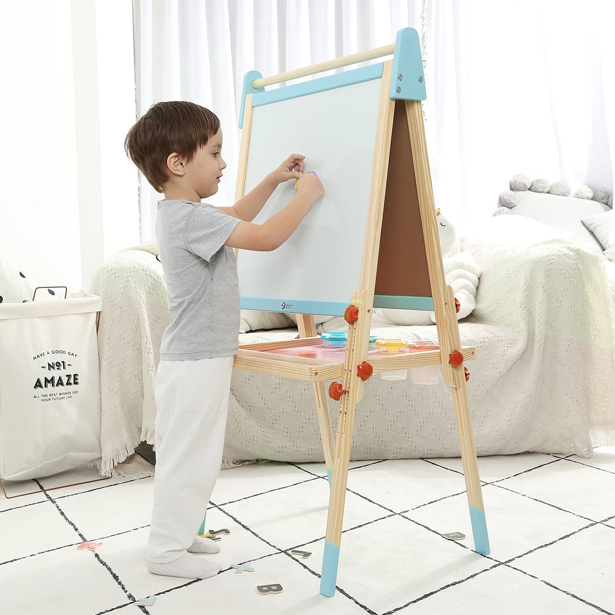 Classic World Multi-Functional Easel-0