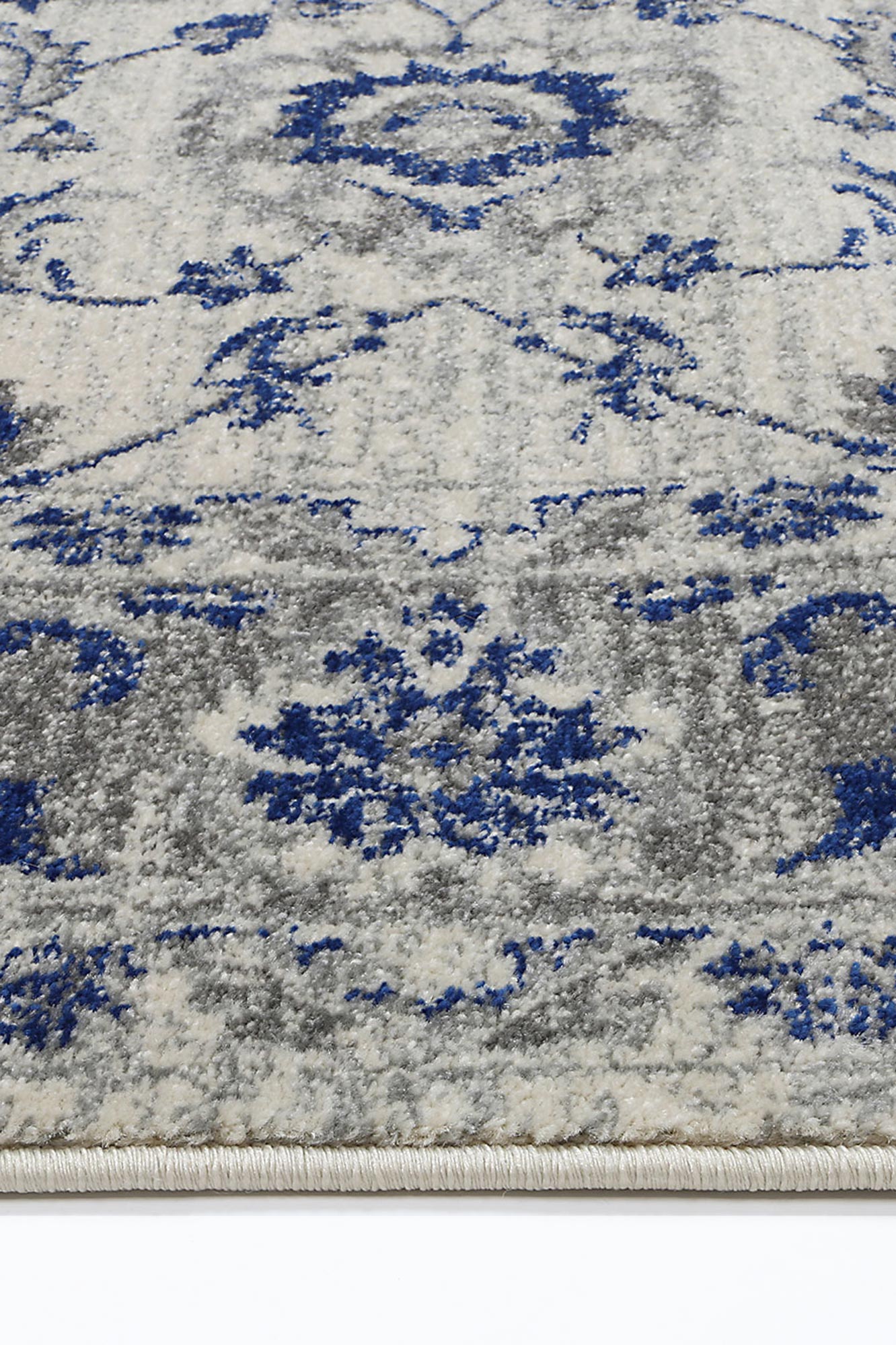 delicate-cassandra-blue-ivory-rug 160x230-2