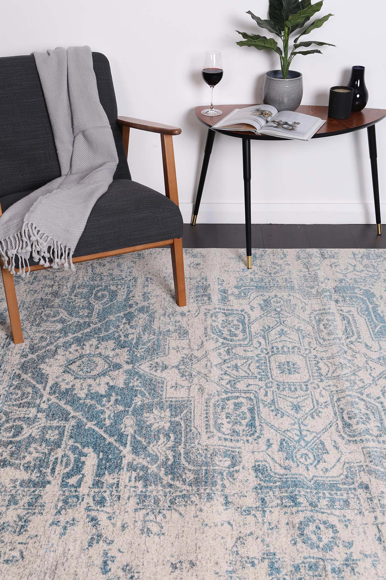 delicate-audrey-ivory-blue-rug 160x230-1