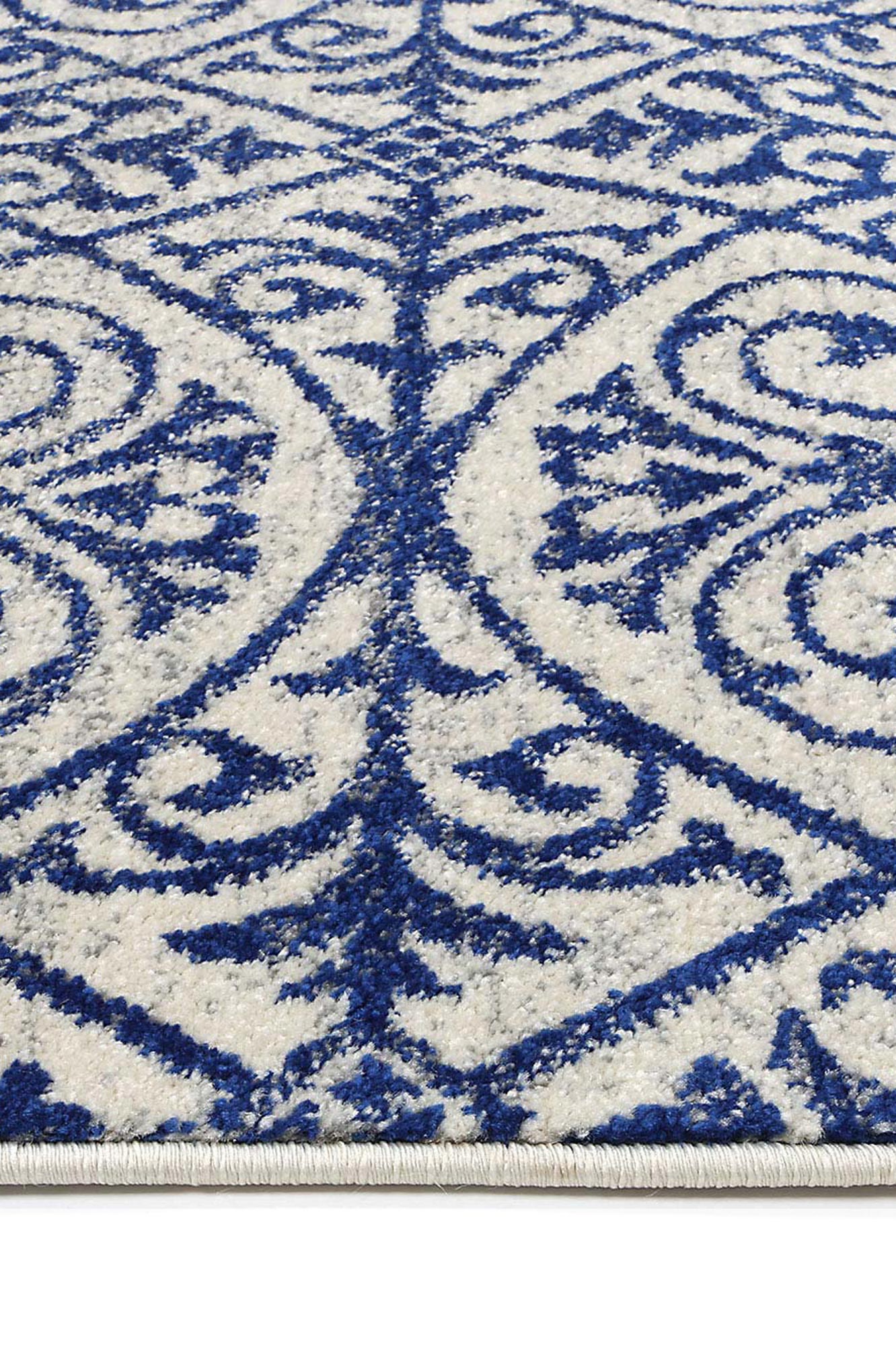 delicate-katherine-blue-ivory-rug 160x230-2