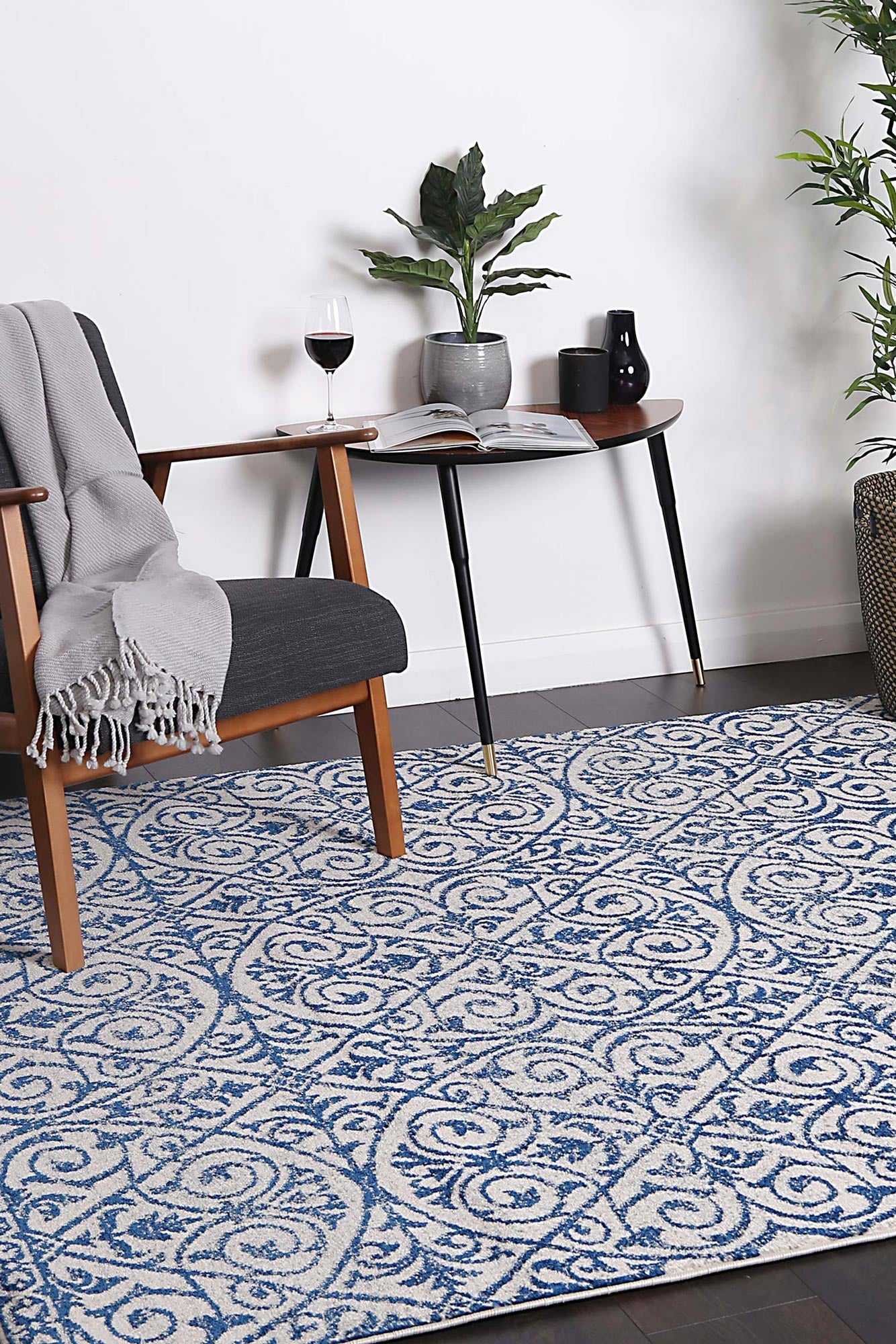 delicate-katherine-blue-ivory-rug 160x230-6