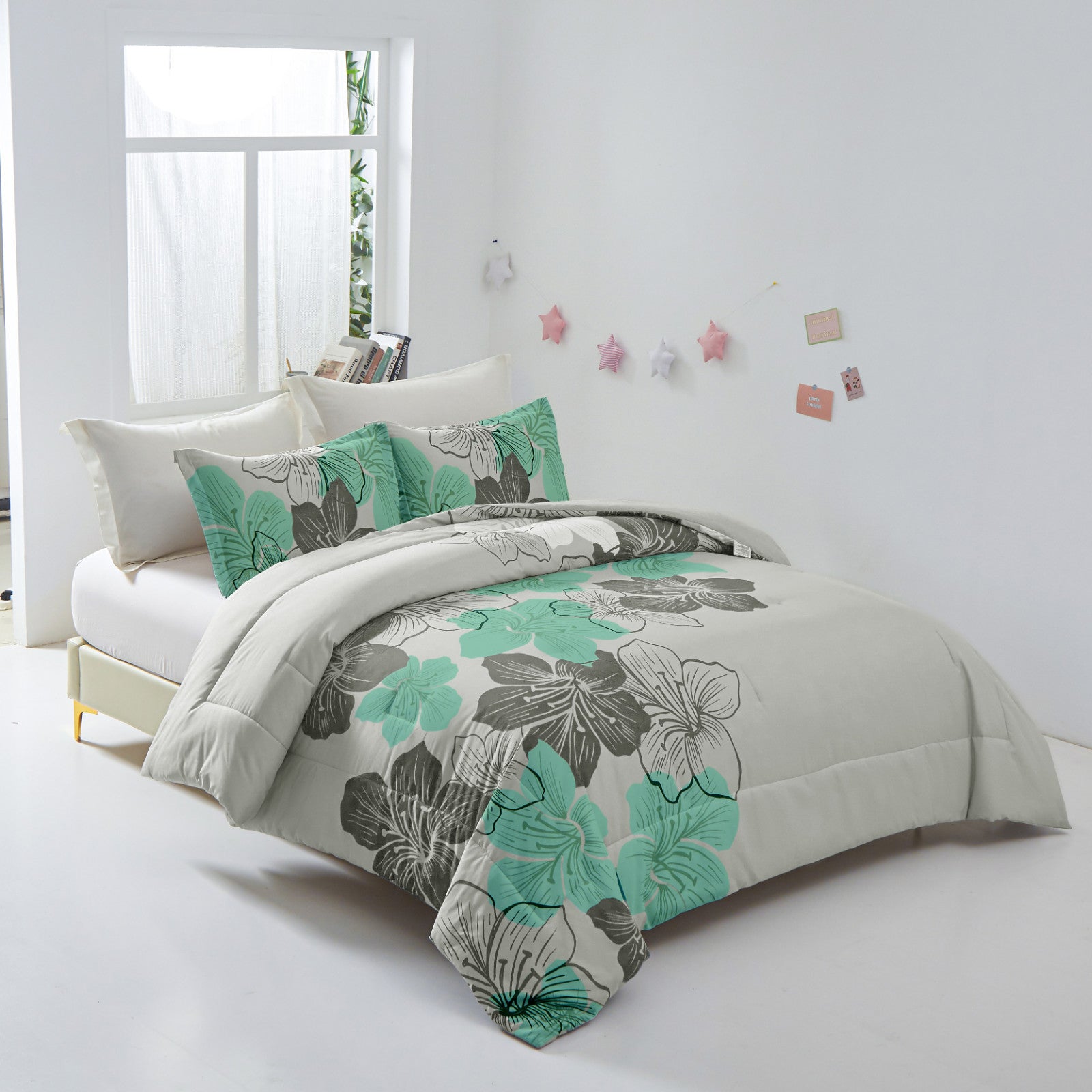 Floral Comforter Set, King Size, Green Floral 3-Piece Bedding, Lightweight Microfiber-2