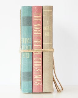 Christmas Classics Book Stack 33cm-1