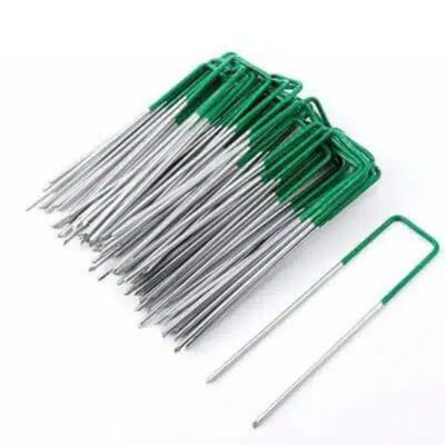 Artificial Grass Roll Pegs / Fake Grass Galvanized Metal Pegs With Green Top 100 Pieces-0